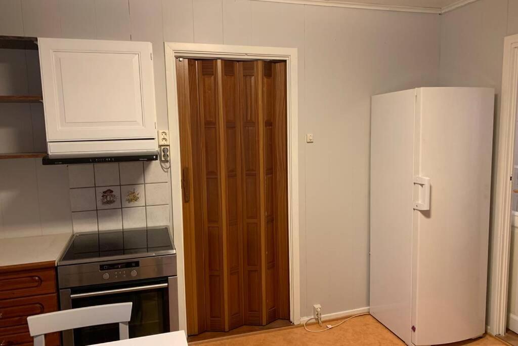 スヴォルヴァールKoselig Hus I Havnaアパートメント エクステリア 写真