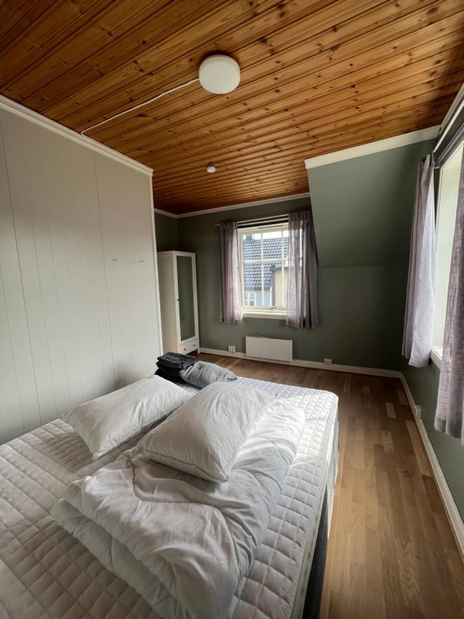 スヴォルヴァールKoselig Hus I Havnaアパートメント エクステリア 写真