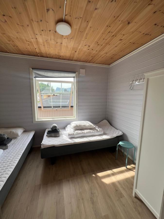 スヴォルヴァールKoselig Hus I Havnaアパートメント エクステリア 写真